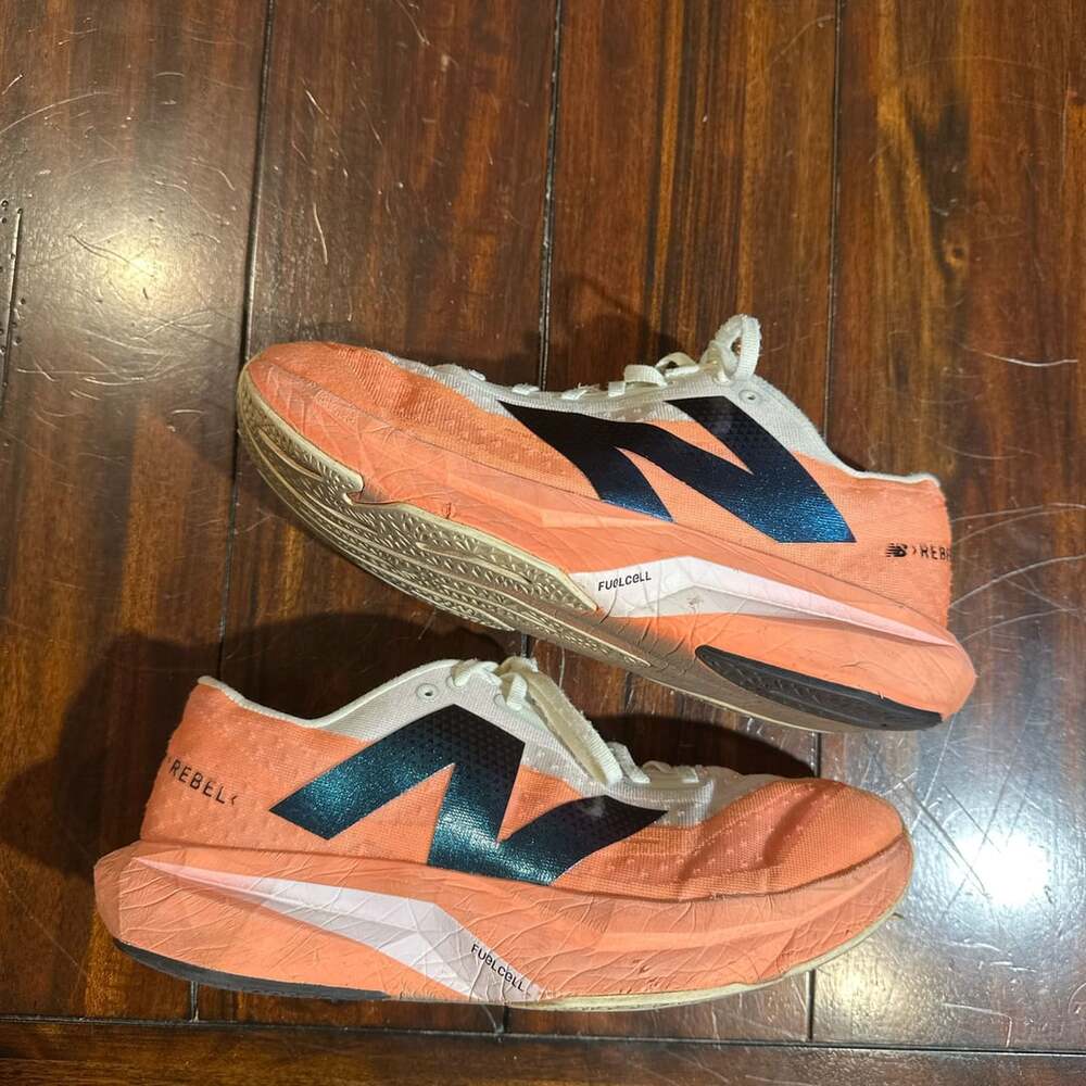 New Balance 2024 FuelCell Rebel v4 Orange White Shoes Size 11